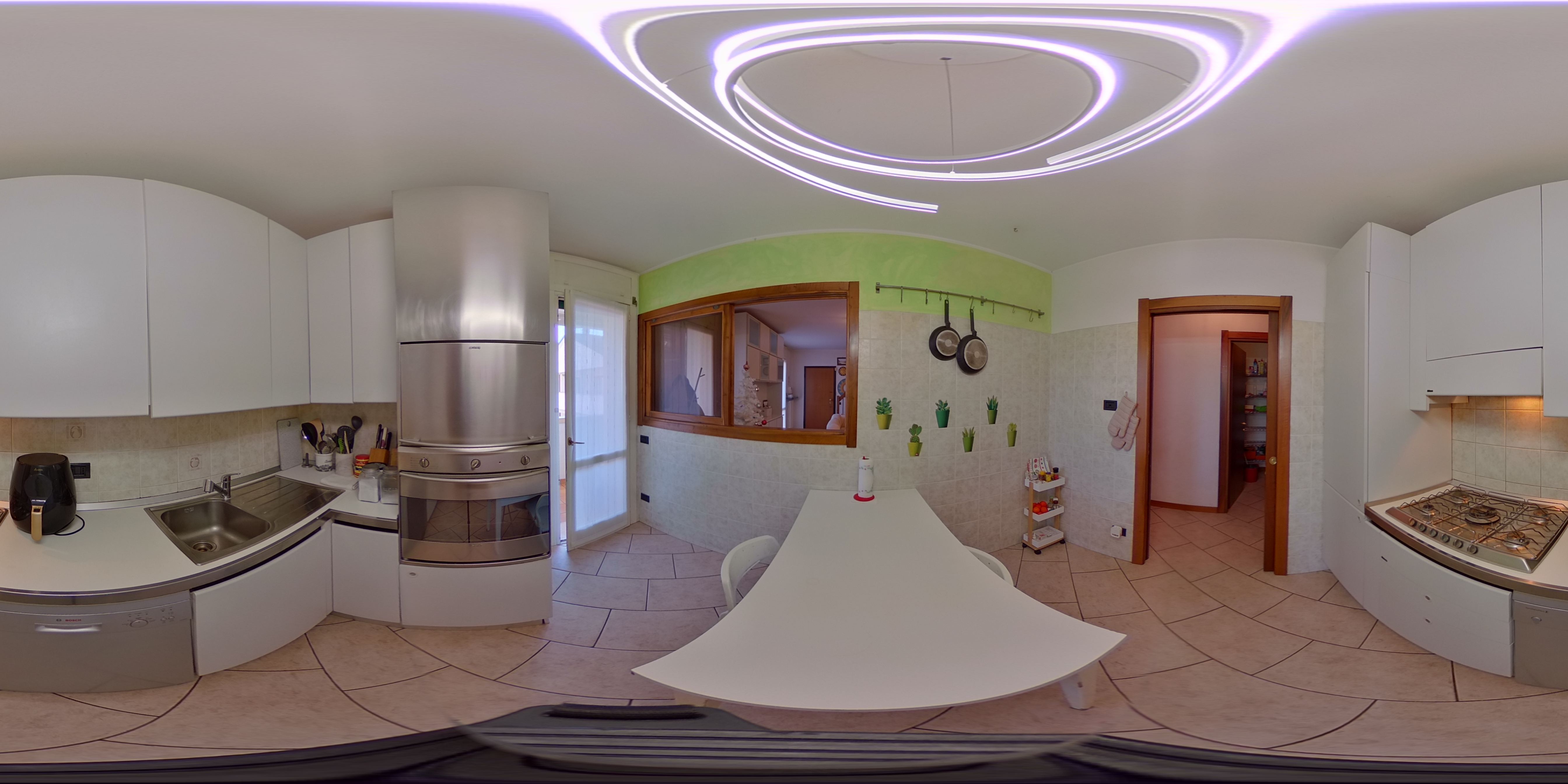 Appartamento in Vendita Lecco