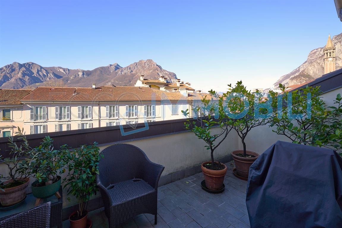 LA CASA AL CENTRO DI TUTTO