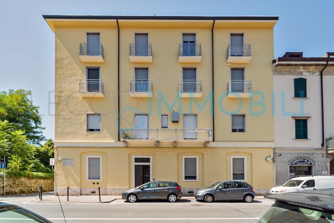 CAMERA PER STUDENTI CORSO MARTIRI 132